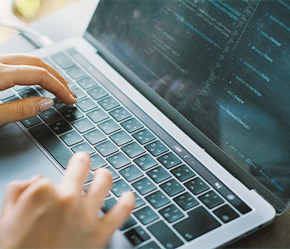 SE・プログラマー（正社員）